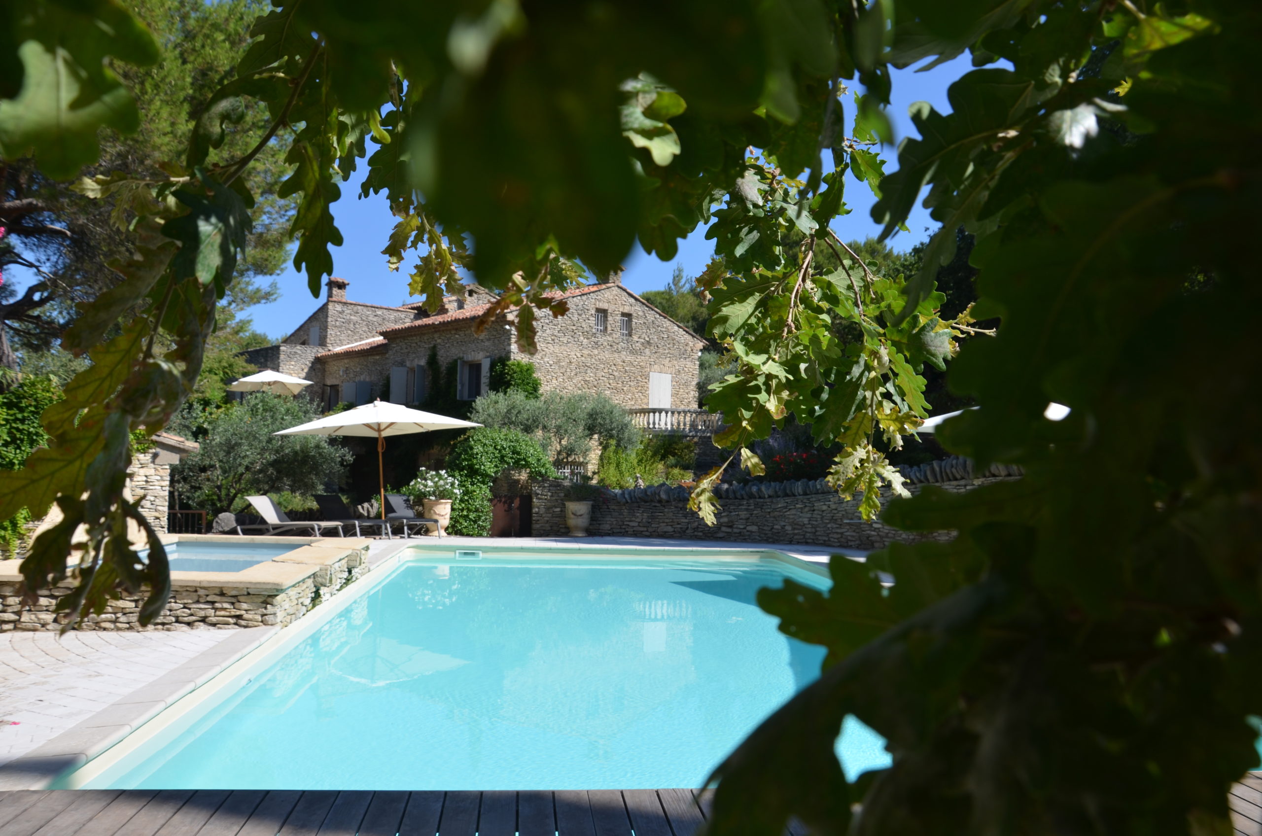 Piscine chêne Le Jas des Parpaillous