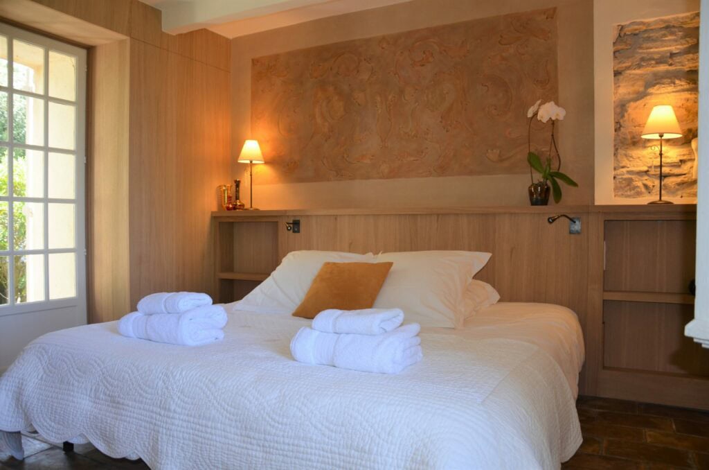 Master Bedroom Le Jas